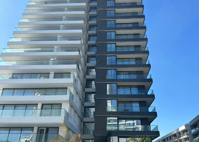 Grand Sapphire Casino 56 *