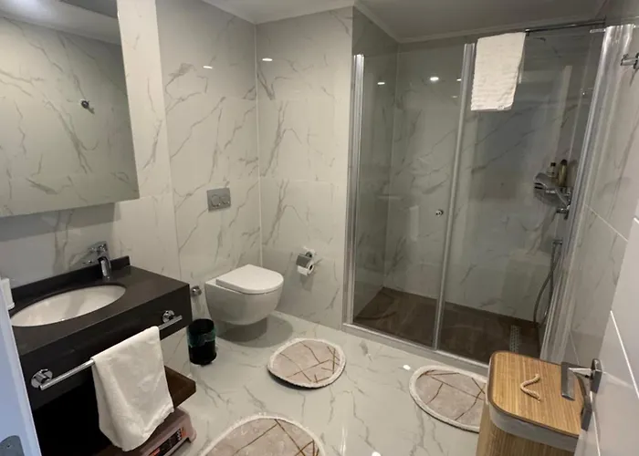 Grand Sapphire Casino 56 *