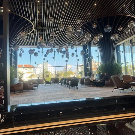 Grand Sapphire Casino е 2 Block Apartament Famagusta (Northern Cyprus)