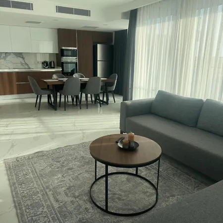 Grand Sapphire Casino 56 *