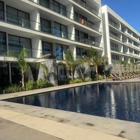 Lägenhet Grand Sapphire Casino е Block Famagusta (Northern Cyprus)