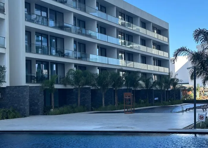 Grand Sapphire Casino 56 *