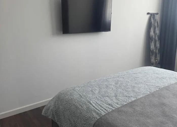 Grand Sapphire Casino 56 アパート *